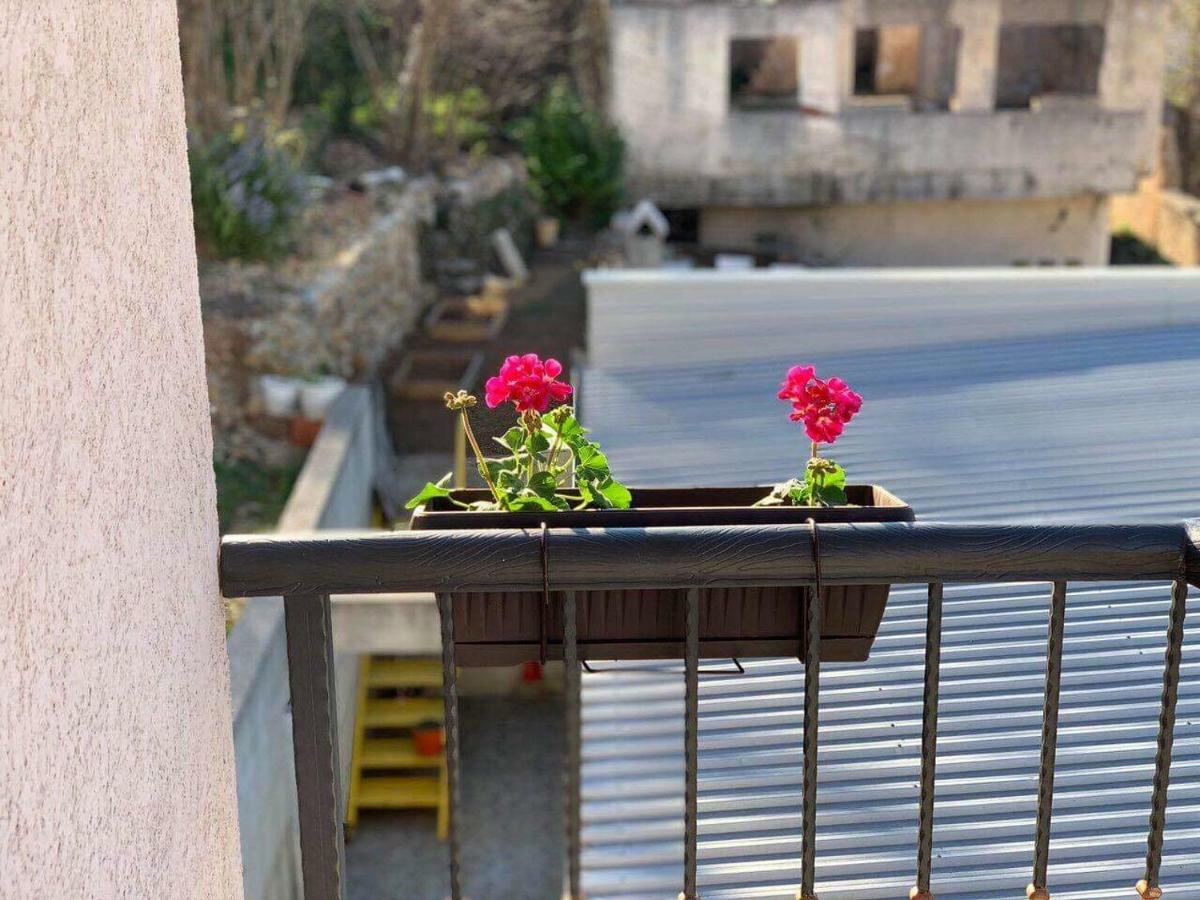 Appartamento Apartman Grande Ajna Mostar Esterno foto