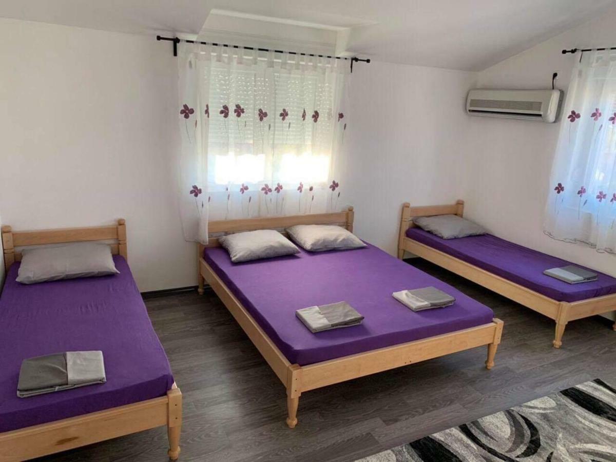 Appartamento Apartman Grande Ajna Mostar Esterno foto