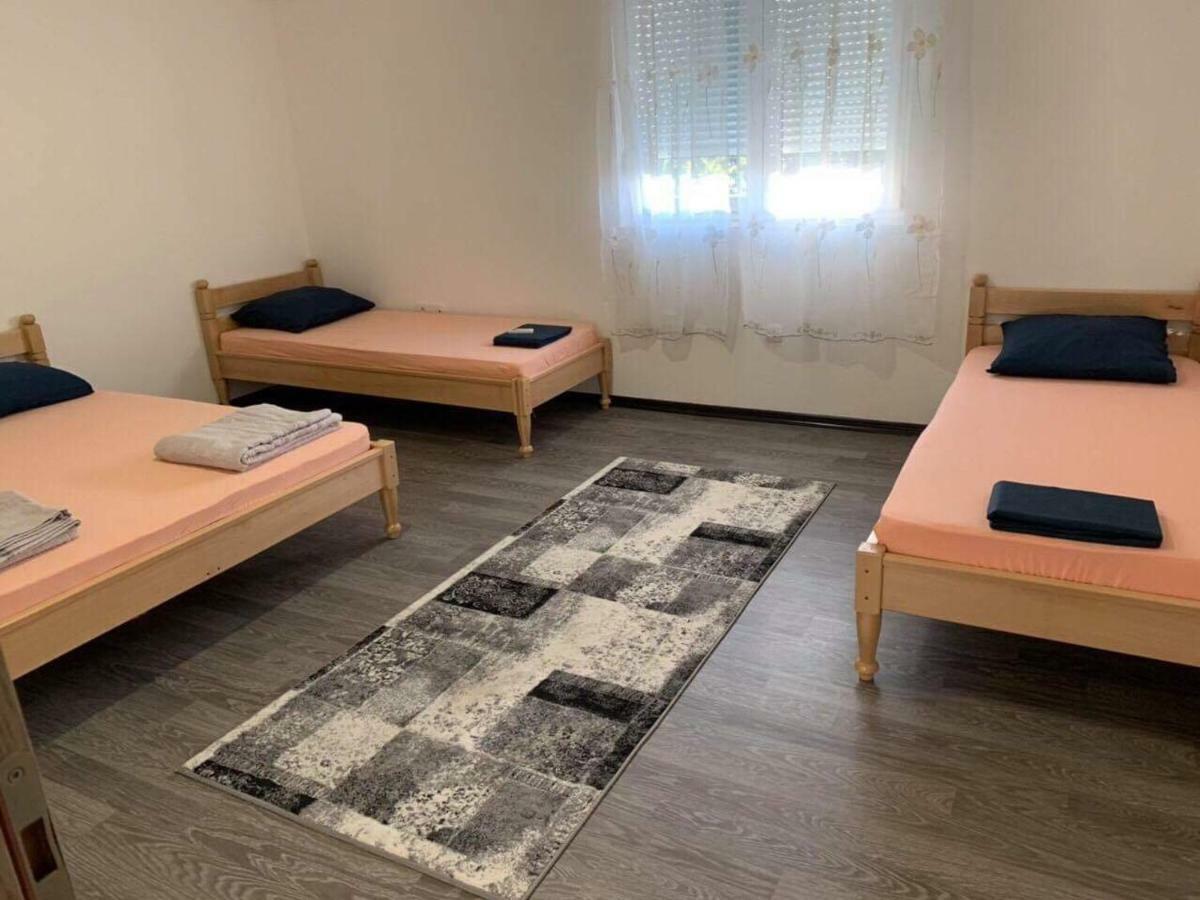 Appartamento Apartman Grande Ajna Mostar Esterno foto